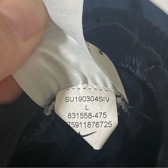 Nike running shorts Tempo navy blue white stripe classic line brief women’s L - Picture 10 of 10